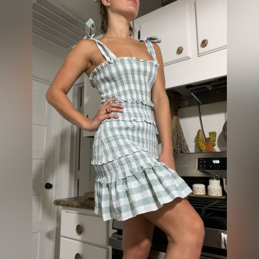 Mable dress size M🌻 - Picture 4 of 8